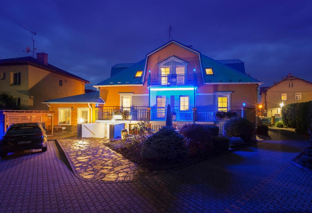 Penzion Sirius Vyškov Exterior foto